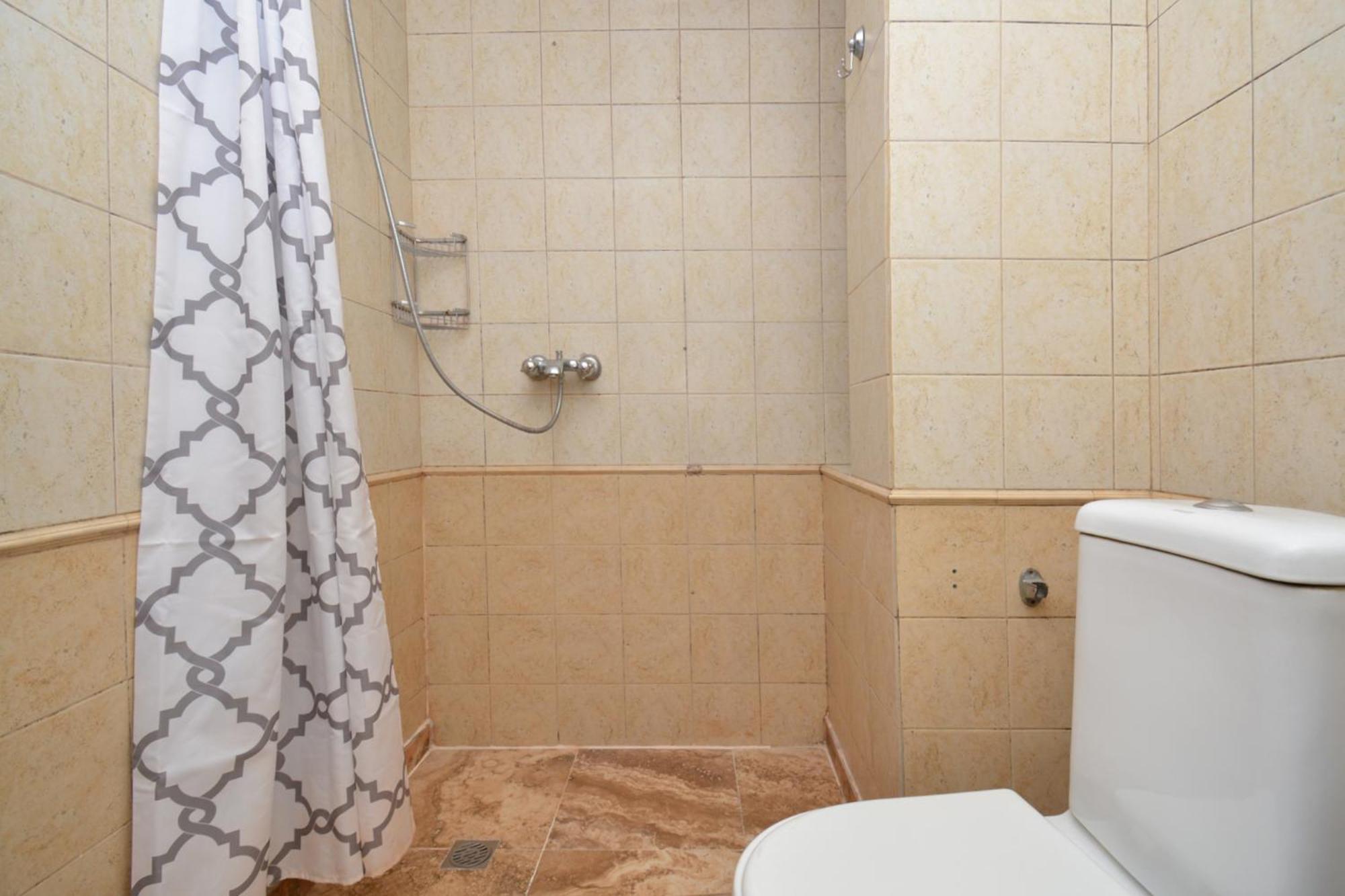 Apartment In Abovyan Street, Erevan Esterno foto